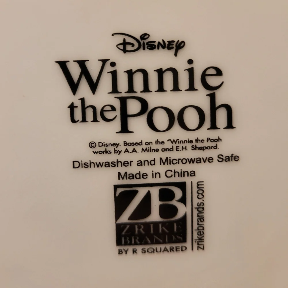 🎄 NWOT Disney Winnie the Pooh Christmas Serving Bowl
